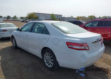 2011 Toyota Camry Xle from USA, damaged, VIN 4T1BF3EK1BU592616